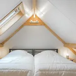 Cozy In With Wifi *